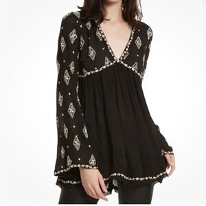 Free people women’s small diamond embroidered tunic top boho peasant keyhole